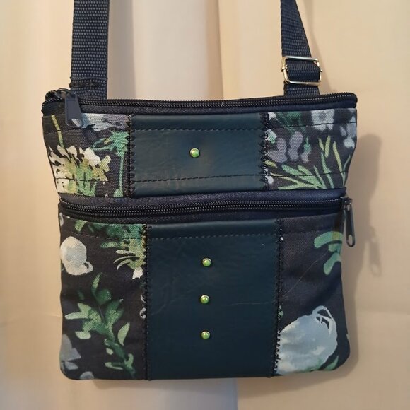 New Travel Sling Shoulder bag Blue Sage Floral Leaves Canvas Dual Zip Purse Chic - Picture 3 of 10